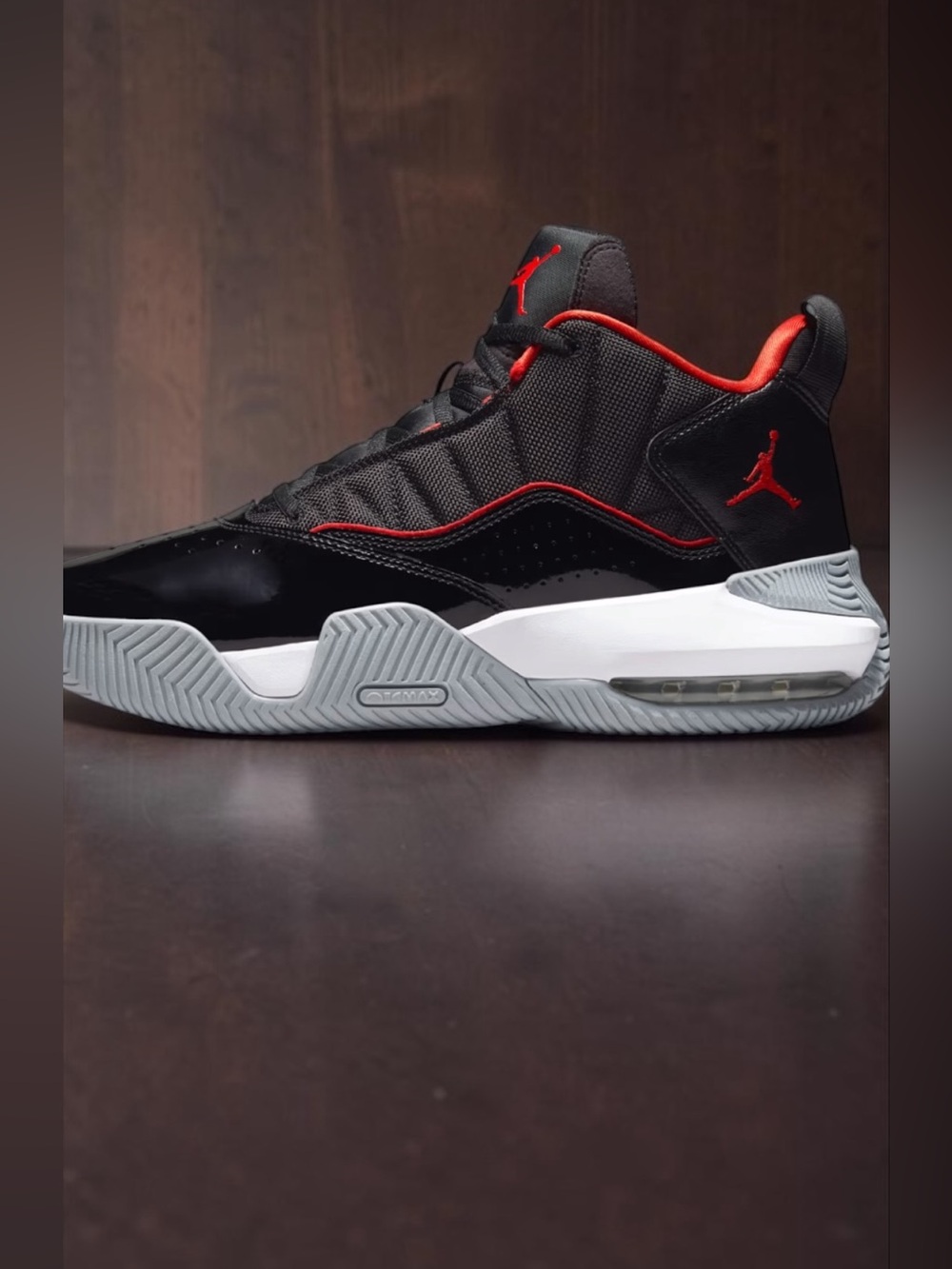 Nike Air Jordan Stay Loyal “Bred” Grade School Size 7Y Brand New